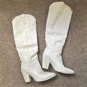 Women’s white western cowgirl knee high boots